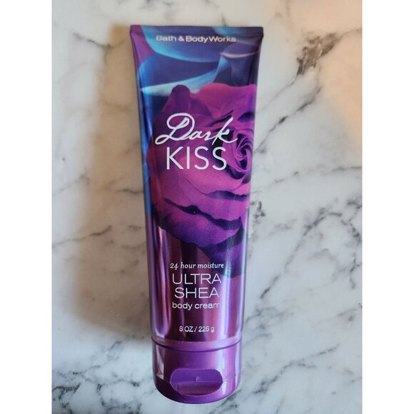 Bath & Body Works Dark Kiss Ultra Shea Body Cream 8 Oz With 24-Hour Moisture - Picture 1 of 2